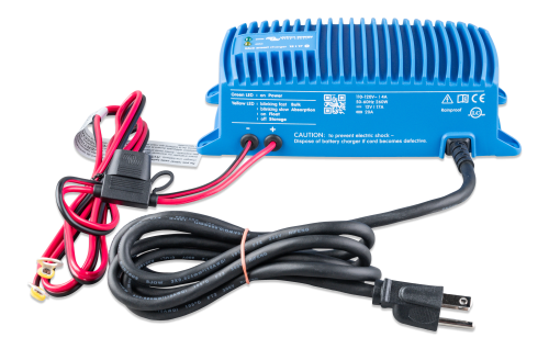 BPC121715106_Blue Smart IP67 Charger 12-17(1) 120V NEMA 5-15 (front).png