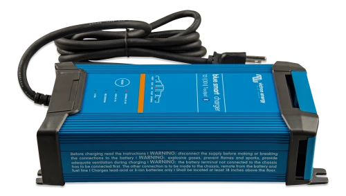 Blue Smart IP22 Charger 12V 30A (1) 120V (side1).png